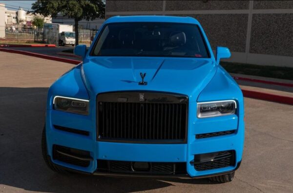 2022 ROLLS ROYCE CULLINAN BLACK BADGE.